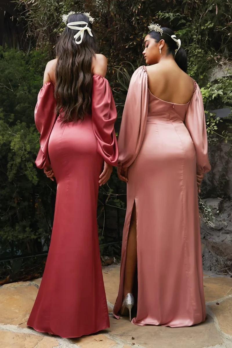 Off the Shoulder Långärmad mjuk satin slitsklänning - Cinderella Divine 7482C - Kurvor - Bild 8